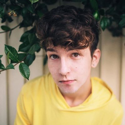 Chris_Oflyng's profile picture. 