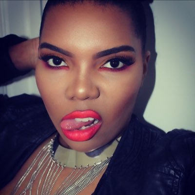 Creative, Artistic, Silly. Oh and I'm very serious about makeup. Follow me on IG @pkarrymakeup #makeupartist
