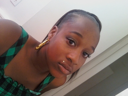 xANDRArUBY's profile picture. AiM MEEH..xANDRArUBY..