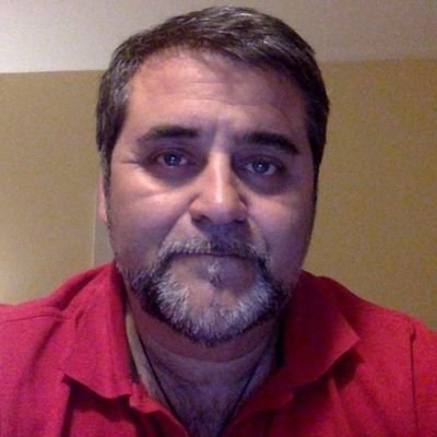 Tecnocurioso, sociadicto, ciberabducido, Exconformista.