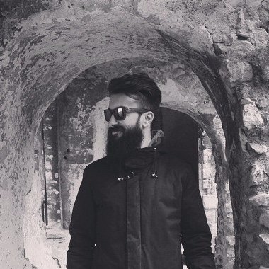 webmf's profile picture. Michele Fasciano Frontend web developer. My speciality is creating clear, impactful and easy-to-use websites. Take a look at my Portfolio.