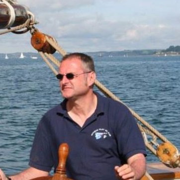 Mining Engineer and Lecturer at the University of Exeter. Interests: mine planning, evaluation and rock engineer. Bees and sustainability. Views are my own.