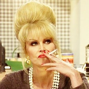 cakeylaura's profile picture. I despair.