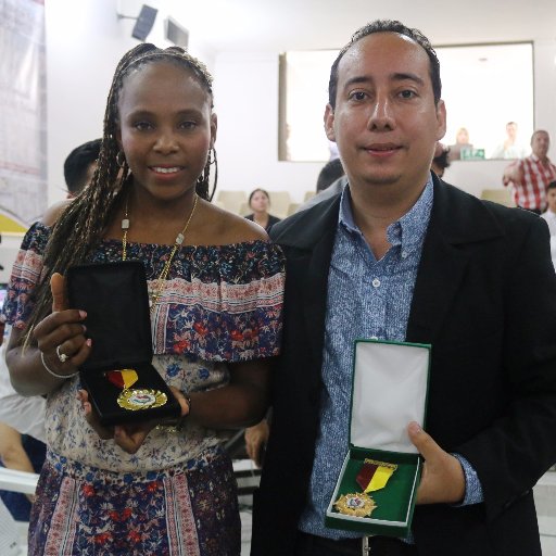 Profesor de la Universidad del Tolima, Investigador, Conferencista, Tallerista y Escritor colombiano.