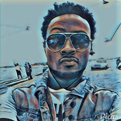 heyemac's profile picture. Producer Evan Palmer known as E.mac
| Cee-Lo | 40 Glocc | Keyshia Cole | The Game |
follow his page @TheEvanPalmer