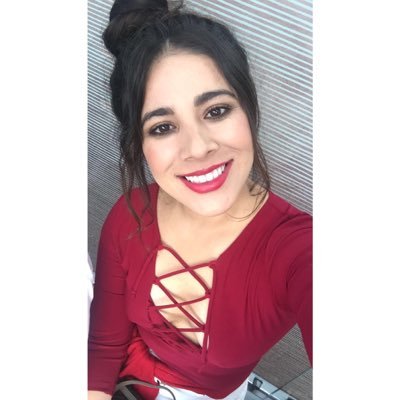 VanessaVega_'s profile picture. brb LA