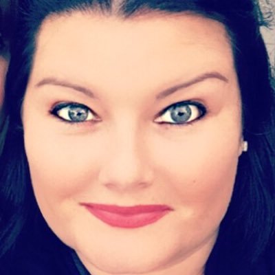 Mother, wife, sister, daughter, marketer, dog lover and work @mapleleaffoods! I have a potty mouth and tell it like it is.
