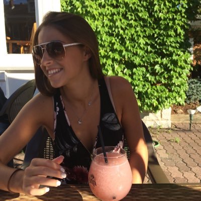 erikagordon18's profile picture. Brock U