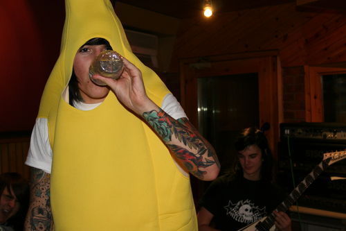 rockocerdo's profile picture. pss nu se  mucho del twitter lok se  que es poderoso  jiejieje
pss  les dejo my myspace aken le guste 
pss aquien no pss
iwal
sale