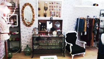 ohohjulybadajoz's profile picture. Oh Oh july es una pequeña tienda de ropa q empezo su andadura en marzo del 2015 con la idea de ofrecer algo nuevo en la ciudad. Positivismo.Siguenos