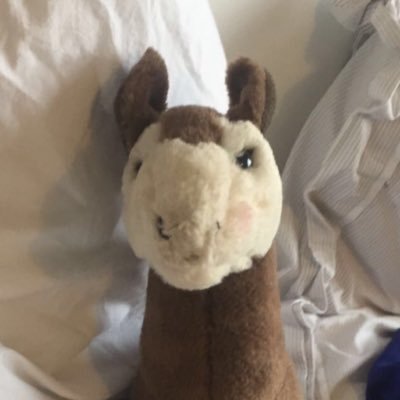 ElderMatumbo's profile picture. Just an okapi living it up in the big city. Love to mama and papa x