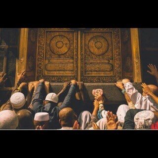 athkark_60's profile picture. لله الخفايا ولنا حُسن الظنون