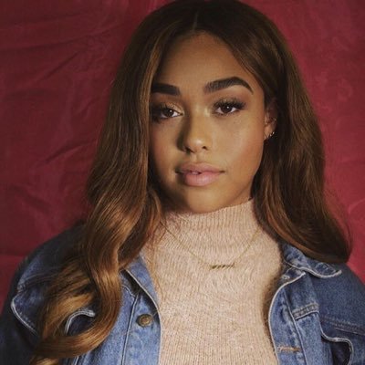 jelenawoodsPSY's profile picture. 9teen and 💀