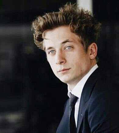 lip_gal's profile picture. gallagher