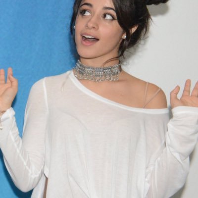 leiaofixadopls's profile picture. não precisa retribuir o follow, só dá rt no link fixado