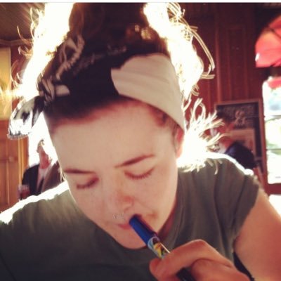 petalnoon's profile picture. Library person, among other things. 📚 (she/her)