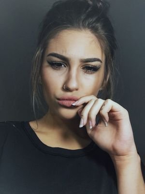 laurenrpg___'s profile picture. 💀