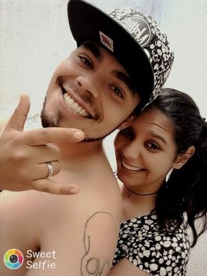 Siga em frente nao desista , foco ,força e fé persista ^^