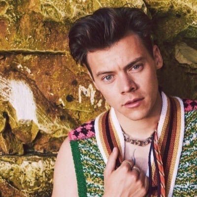 ExwardSctxs's profile picture. @falselyharry's twin || 23 || RP/FL ||@PcterMendcs is my baby || 1 month pregnant