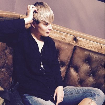 Blondeinbrogues Profile Picture