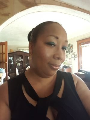 SusanHicks1976's profile picture. 