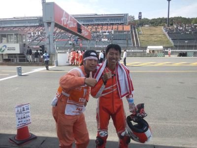 Race official for life🏁✨🎵
レースとクルマとバイクと埼玉西武ライオンズと広島東洋カープとギターとドラムスをこよなく愛する世界中で一番熱い漢を自称する太一です😃✌
もてぎをメインに筑波・菅生・時々鈴鹿と2輪4輪問わずレースオフィシャルをしています😃👍
皆で夢の舞台へ駆け上がろうぜーッ❗❗