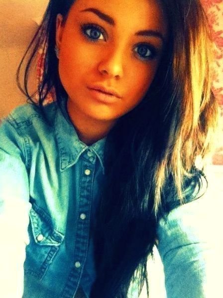 aleyna68998756's profile picture. 