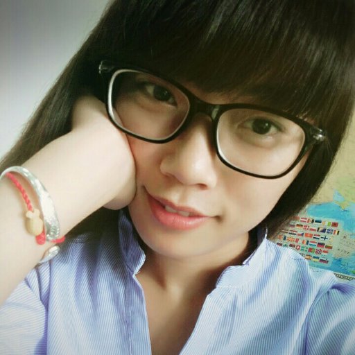 angelina100521's profile picture. 