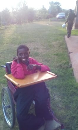 MosesManyonge2's profile picture. 18