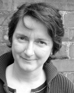 slave to spoilt dogs(darlings), cook, art teacher, novice twitter.