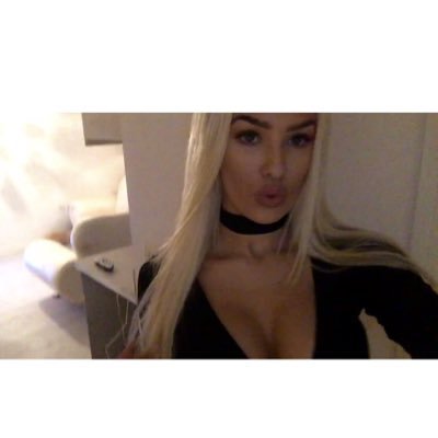 instagram: apriltharp