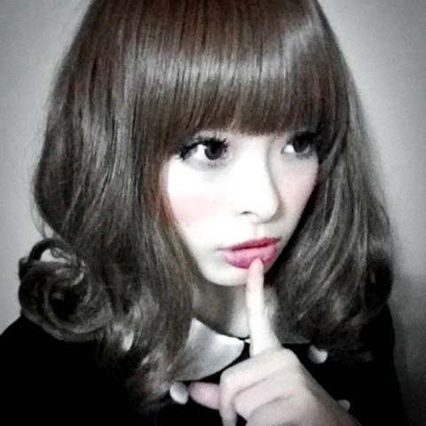 ytmshisr's profile picture. 読書が好きで、昼寝が好きで、お菓子が好きです。荻原規子、上橋菜穂子、加納朋子、新撰組、畠中恵、宮部みゆき、京極夏彦が好きです。ファンタジー、児童書、が好きです。辛子明太子せんべいが好きです。
