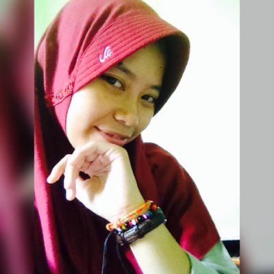 Setidaknya ada kasih sayang dan sebuah kelengkapan. :')