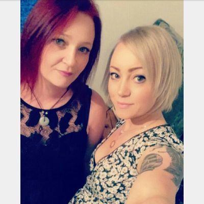 raverclaire's profile picture. 