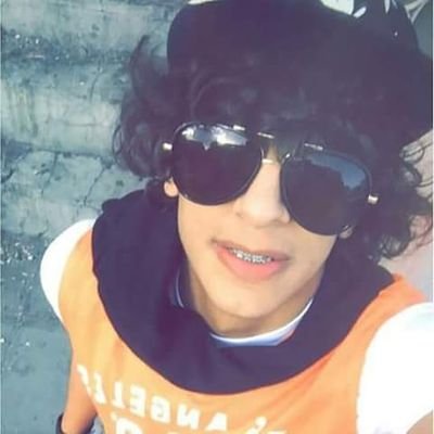 عازب اللي بدها تسولف معي تجي خاص مفتوح على مدار الساعه شغلي ودراستي ومهنتي وصديقي المخلص جوالي 📱👉واللي بدها تخش طوالي حمودي في الانتظارالمفجاة