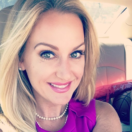 Mom🤱🏼| Wife 💍 | Talent Recruiting Advisor 💻 | Fitness Girl 💪| Singer 🎤| Christian ✝️|