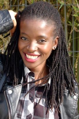 AfroWaiso's profile picture. Moda,  Belleza, Maquillaje, Pelo afro/Locs, dreadlocks.. 
Instagram: @afrowaiso