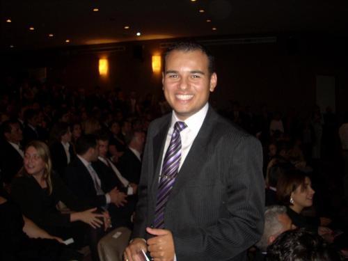 douglaswilliam1's profile picture. Sou advogado e pós-graduado em Direito Público.