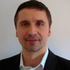 I’m a multi-channel digital marketing and e-commerce professional and I help businesses to improve their online presence.