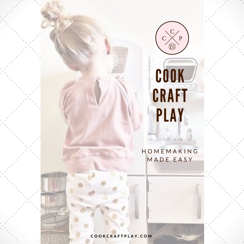 I help stay at home parents get more organized and be creative!