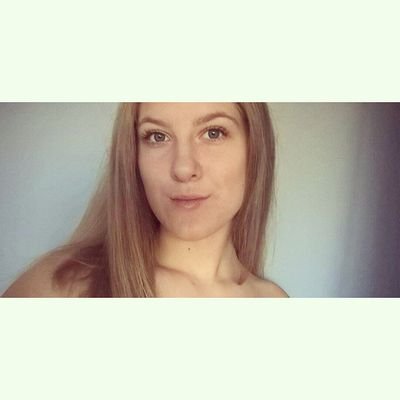 Bobi_5SoS's profile picture. 5sos, 1d, AC/DC, Arctic monkeys, The neighbourhood, The 1973, Nirvana, Paramore, Bring me the horizon, All time low, Green day, The killers, Radiohead