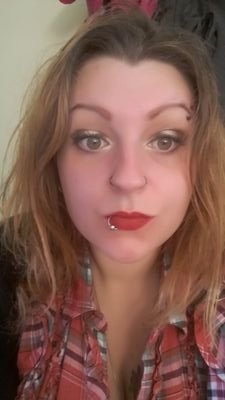 youniquely_zena's profile picture. I'm an independent presenter with younique and stay at home mummy to a cheeky two year old! I'm hereto share this amazing makeup with you all!