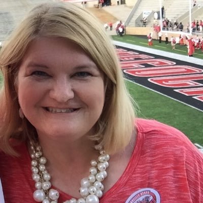 Fort Payne born. Gadsden raised. Jax State grad. Currently residing in Pelham.