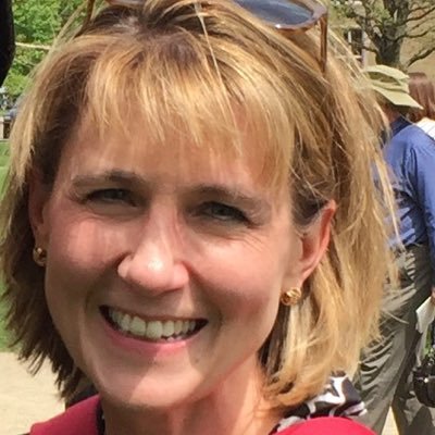Parent, wife/partner, feminist, proud Kenyon alumna, higher ed nerd, voracious reader