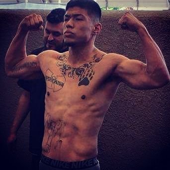 #145lb #mma fighter. Support me on my journey! instagram: Jay.raw.rodriguez snapchat: chino_yo fb: Jay raw Rodriguez