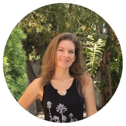 Creative Web & Graphic Designer, entrepreneur. Other handles:
@cuddlemaxteam
@foothillcreativ