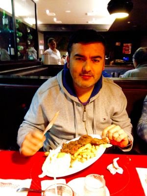 Sibarita de corazón, bebedor de pasión y columnista de vocación #quenopareldescorche @canalhoreca