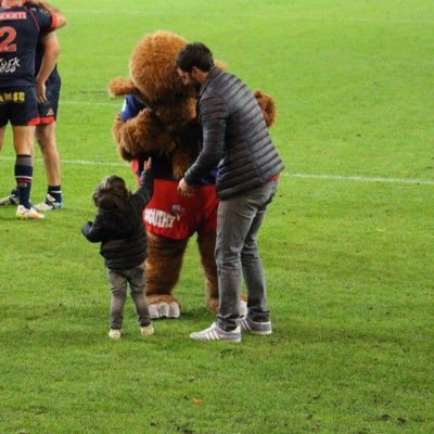 Joueur @lelourugby 🔴⚫️ ⁣  🏉 @top14rugby