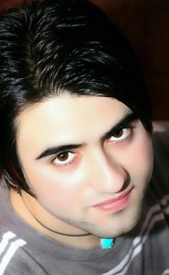 The aUdianCe see A JoKer as a jOker BuT a joKer See HimSelF As a perFaRmer Let What Other ThInks Its Ur LifE Go WiTh ConFidenT