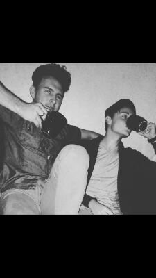 CDunnyyee's profile picture. Sixteen.

I tend to gym.

Instagram - yepitschrisdunye.